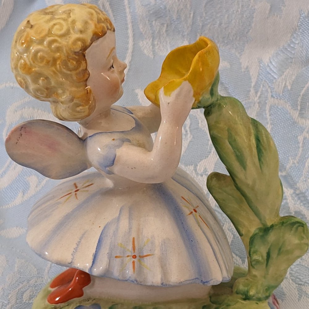 Very Rare Beswick Fairy Figurine "Fairy Drinking" Model 1011*READ Missing 1 Wing
